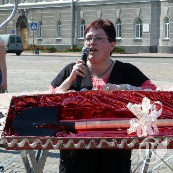 ������� ������� ������� ������. ϳ� ����� ������ �������� � ����������� �������. ²���, ����