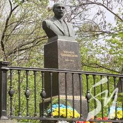 ��������� ������������� � ������ �� ������ ��������� ����������� ���