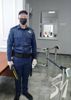 ������ ������� ����������� ���������� ��������� � ������