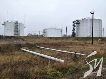 �� 9 ������ ��������� ��������� ����� 1121,8 ���. ��� ����� � ����������