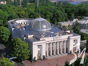 ������ ���� �� ��������� ���������� �� �� 90 ��. �� ��������� �������������